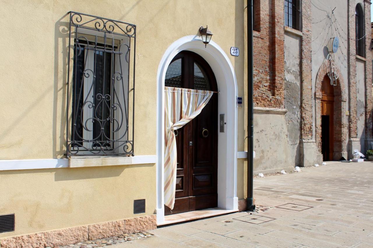 Porta Del Carmine Bed & Breakfast Комакио Екстериор снимка