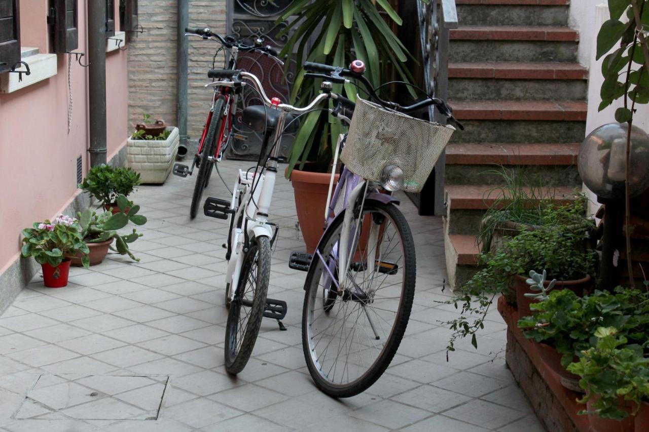 Porta Del Carmine Bed & Breakfast Комакио Екстериор снимка