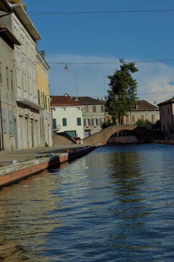 Porta Del Carmine Bed & Breakfast Комакио Екстериор снимка